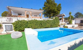 Charming villa near Tortosa with private pool